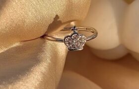 Mini Crown Ring